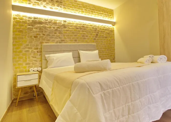 Διαμέρισμα Liston Corfu (city)
